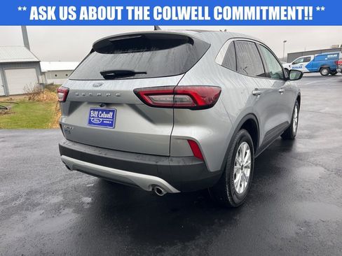 Used 2023 Ford Escape Active w/ Cold Weather Package image 4