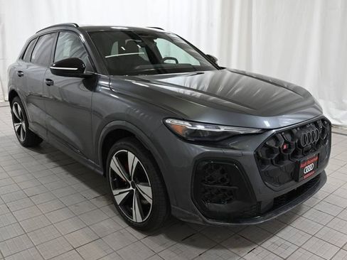 New 2026 Audi SQ5 Premium Plus AWD/4WD image 16