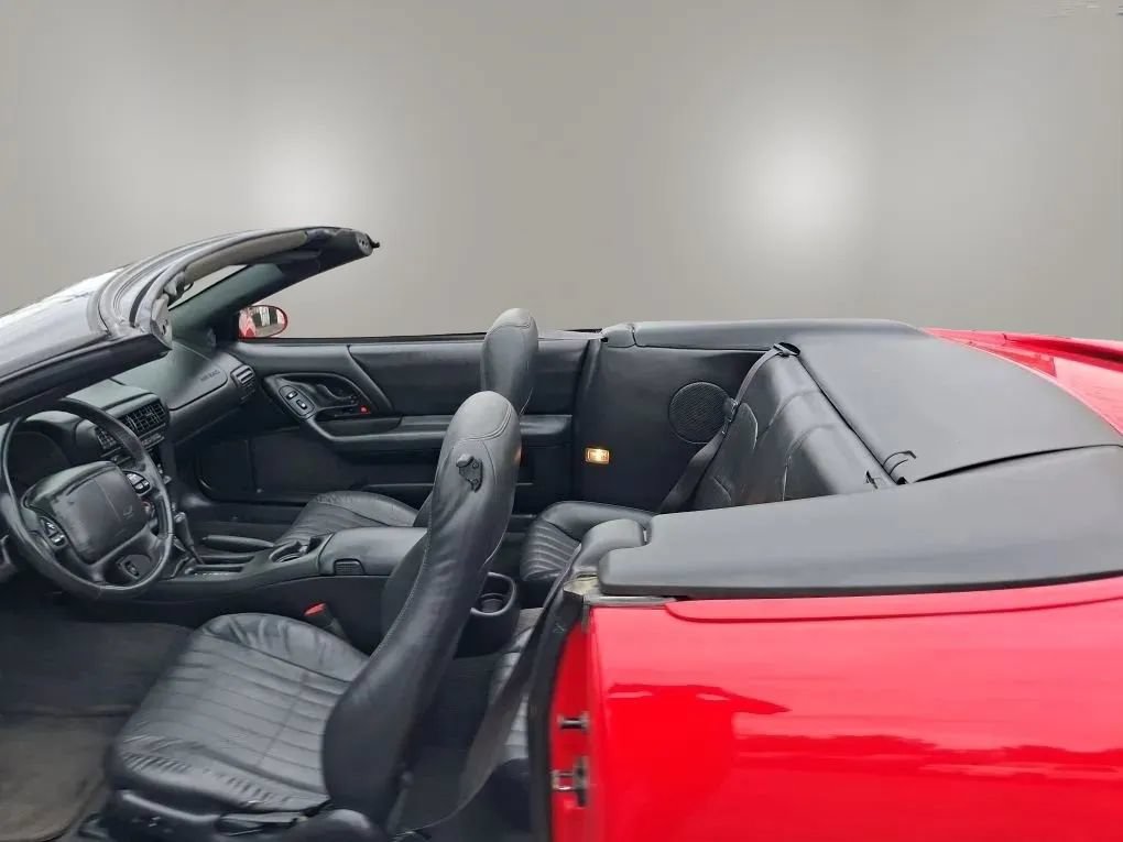 Used 2002 Chevrolet Camaro Z28 w/ SS Performance/Appearance Pkg RWD image 47