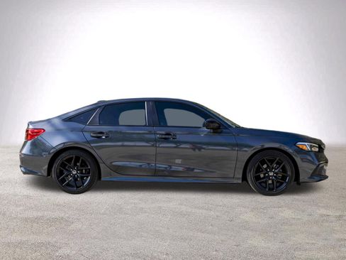 Used 2024 Honda Civic Sport image 10