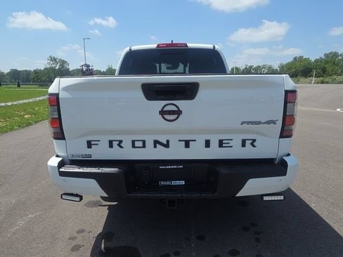 Used 2023 Nissan Frontier PRO-4X w/ Pro-4X Premium Package AWD/4WD image 9