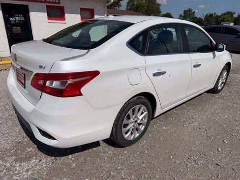 Used 2018 Nissan Sentra SV FWD image 3
