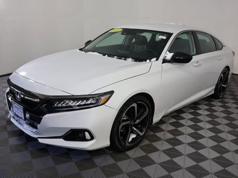 Used 2022 Honda Accord Sport Special Edition image 4