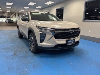 New 2026 Chevrolet Trax RS w/ Driver Confidence Package FWD video 1