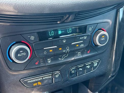 Used 2018 Ford Escape Titanium AWD/4WD image 23