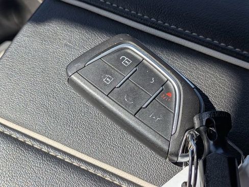 Used 2021 Cadillac Escalade Sport w/ Driver Assist Tech Package AWD/4WD image 35