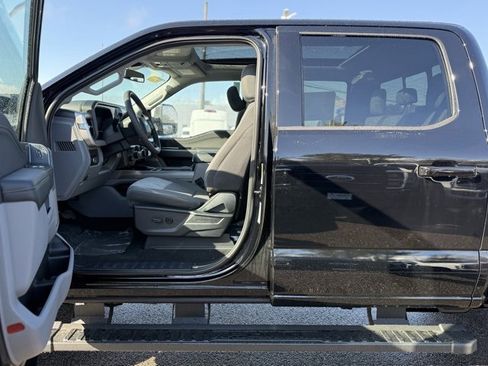 New 2026 Ford F250 XLT w/ XLT Premium Package image 12