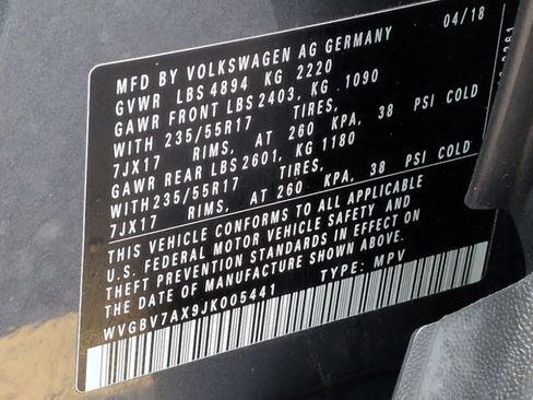 Used 2018 Volkswagen Tiguan Limited image 36