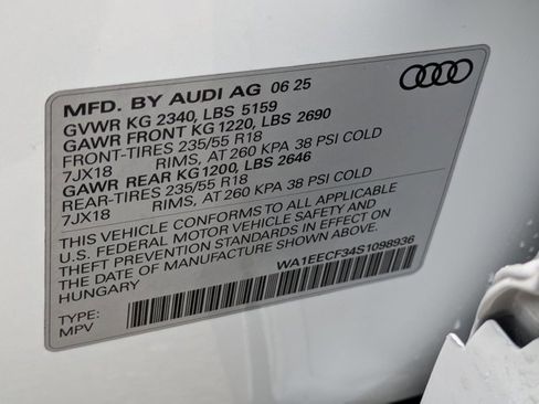 Used 2025 Audi Q3 2.0T Premium Plus w/ Premium Plus Package AWD/4WD image 15