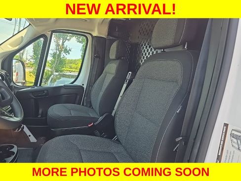 Used 2025 RAM ProMaster 2500 w/ U-Haul Equipment Group FWD image 16