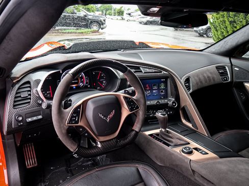 Used 2019 Chevrolet Corvette ZR1 RWD image 28
