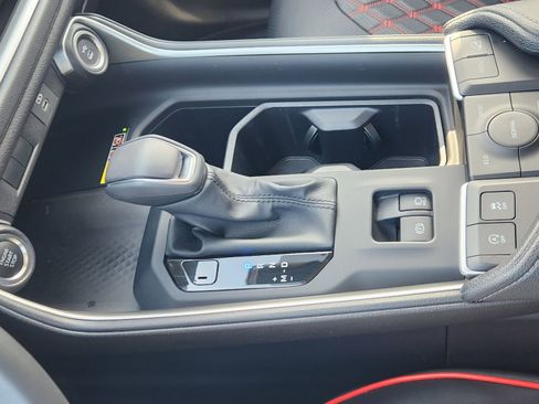 Used 2025 Toyota Grand Highlander AWD image 23