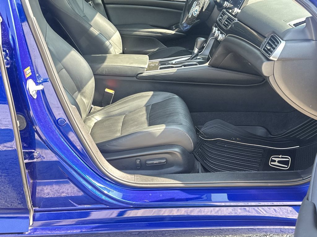 Used 2022 Honda Accord Sport Special Edition image 13