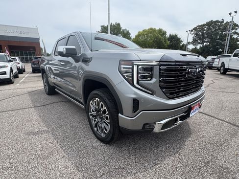 Used 2024 GMC Sierra 1500 Denali Ultimate image 1