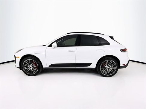 New 2026 Porsche Macan S image 2