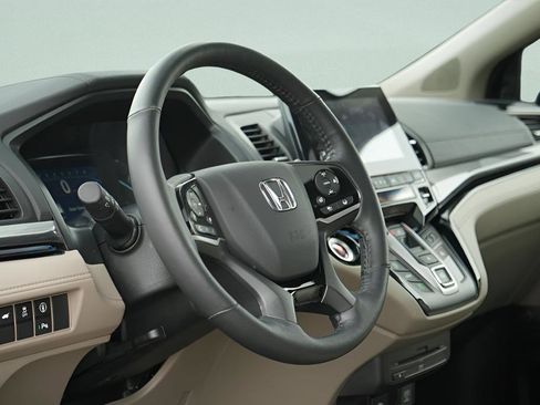 Used 2023 Honda Odyssey Elite image 31