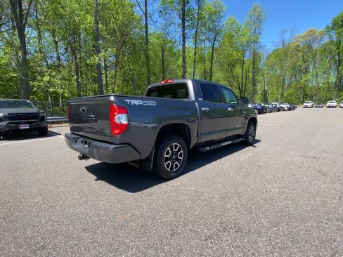 Used 2017 Toyota Tundra Limited w/ Limited Premium Package AWD/4WD image 8