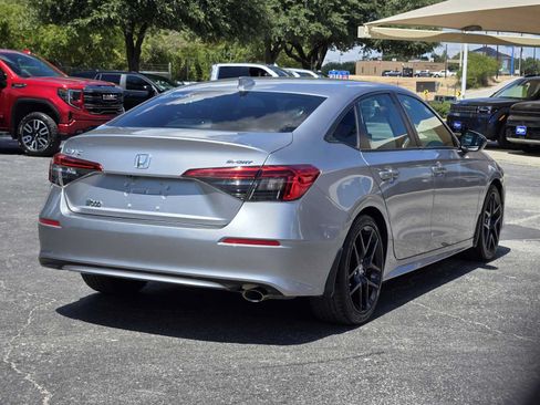 Used 2023 Honda Civic Sport image 7
