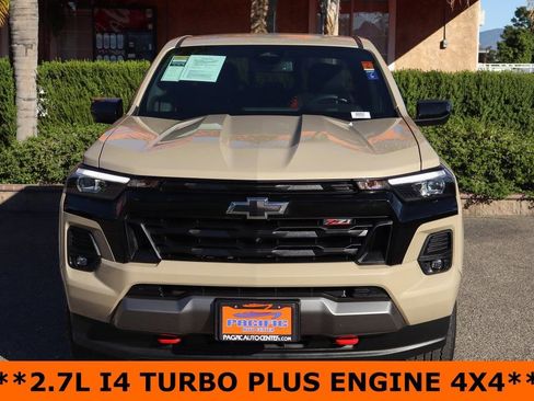Used 2023 Chevrolet Colorado Z71 w/ Z71 Convenience Package 2 image 3