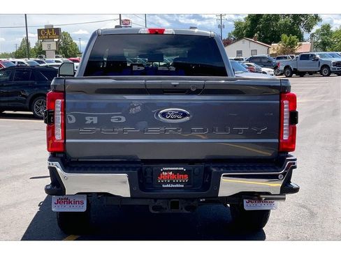 New 2026 Ford F350 Lariat w/ FX4 Off-Road Package AWD/4WD image 4