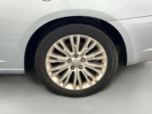 Used 2013 Chrysler 200 Limited image 31