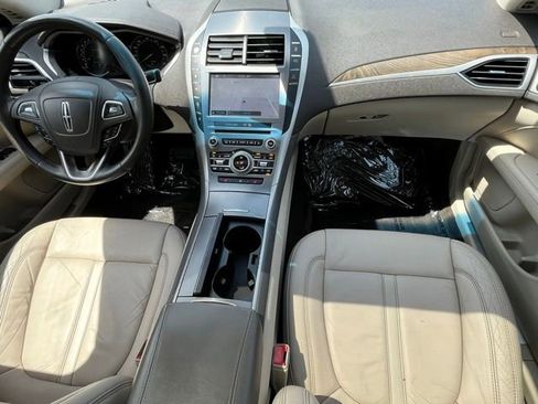Used 2017 Lincoln MKZ Select w/ Select Plus Package AWD/4WD image 32