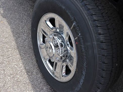 New 2024 RAM 2500 Tradesman w/ Towing Technology Group image 7