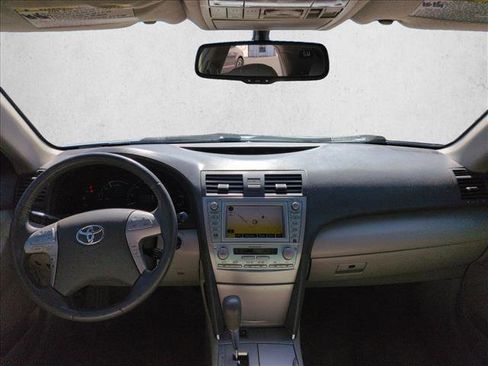 Used 2009 Toyota Camry image 16
