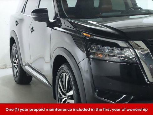 Certified 2023 Nissan Pathfinder Platinum AWD/4WD image 11