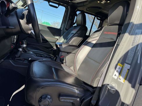 Used 2019 Jeep Wrangler Unlimited Rubicon w/ Dual Top Group image 11