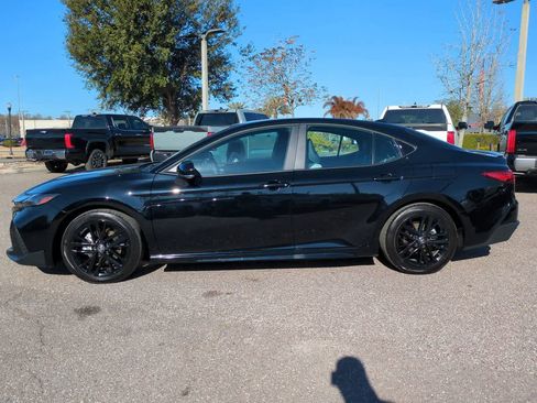 Certified 2026 Toyota Camry SE image 3