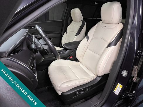 Used 2023 Cadillac XT4 Sport image 3