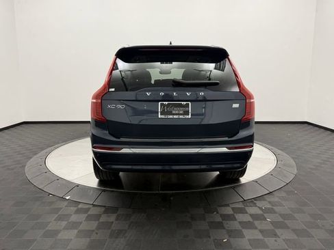 Certified 2024 Volvo XC90 T8 Plus w/ Protection Package Premier image 6