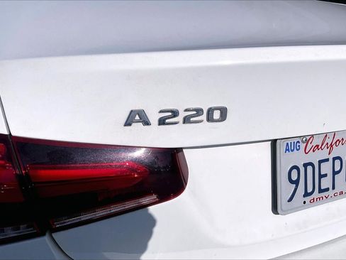 Used 2019 Mercedes-Benz A 220 image 8