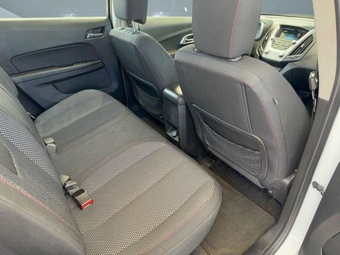 Used 2017 Chevrolet Equinox LS FWD image 30