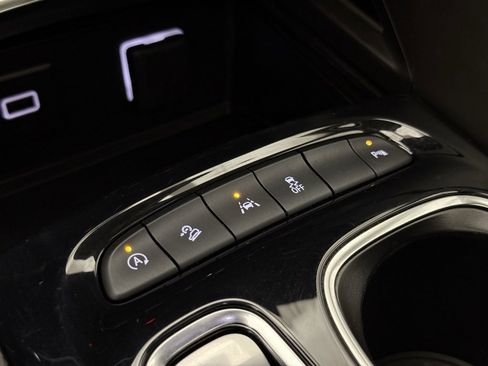 Used 2023 Buick Envision Essence w/ Sport Touring Package image 26