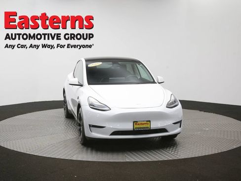 Used 2021 Tesla Model Y Long Range AWD/4WD image 46