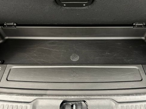 Used 2024 Jeep Wagoneer Series II w/ Flexible Seating Group RWD image 51