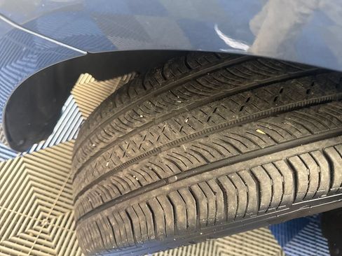 Certified 2022 Ford Transit Connect XLT FWD image 28