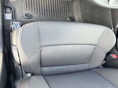 Used 2026 Toyota Corolla SE FWD image 9