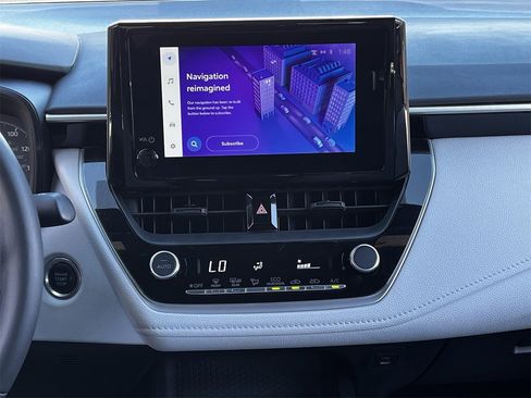 Used 2024 Toyota Corolla SE image 15