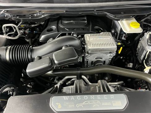 Used 2022 Jeep Wagoneer Series III image 34