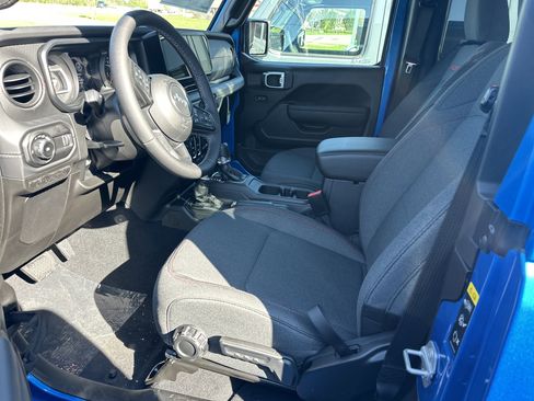 New 2026 Jeep Wrangler Rubicon AWD/4WD image 20