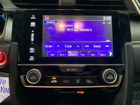 Used 2018 Honda Civic EX image 7