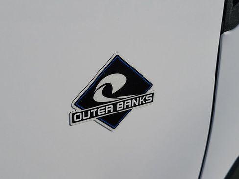 New 2025 Ford Bronco Sport Outer Banks w/ Outer Banks Tech Package+ AWD/4WD image 8