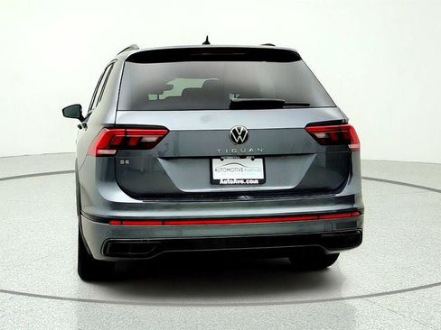 Used 2023 Volkswagen Tiguan SE R-Line FWD image 6