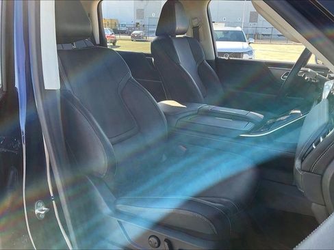 Certified 2025 INFINITI QX80 Pure image 10