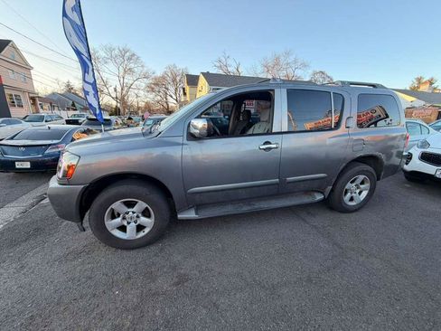 Used 2004 Nissan Armada SE image 6