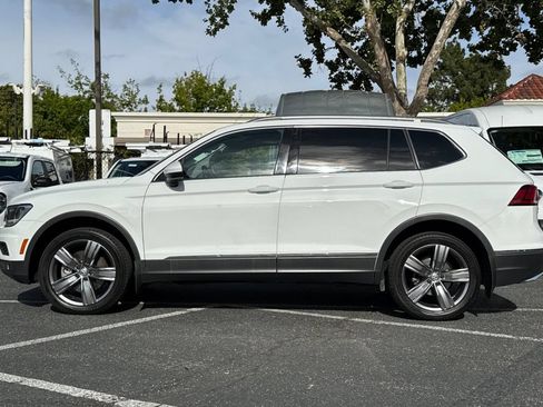 Used 2020 Volkswagen Tiguan SEL FWD image 7