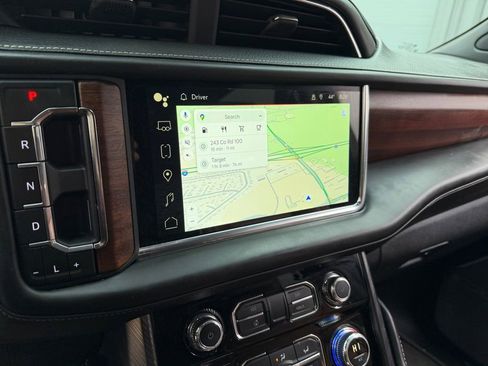 Used 2024 GMC Yukon XL Denali Ultimate image 21